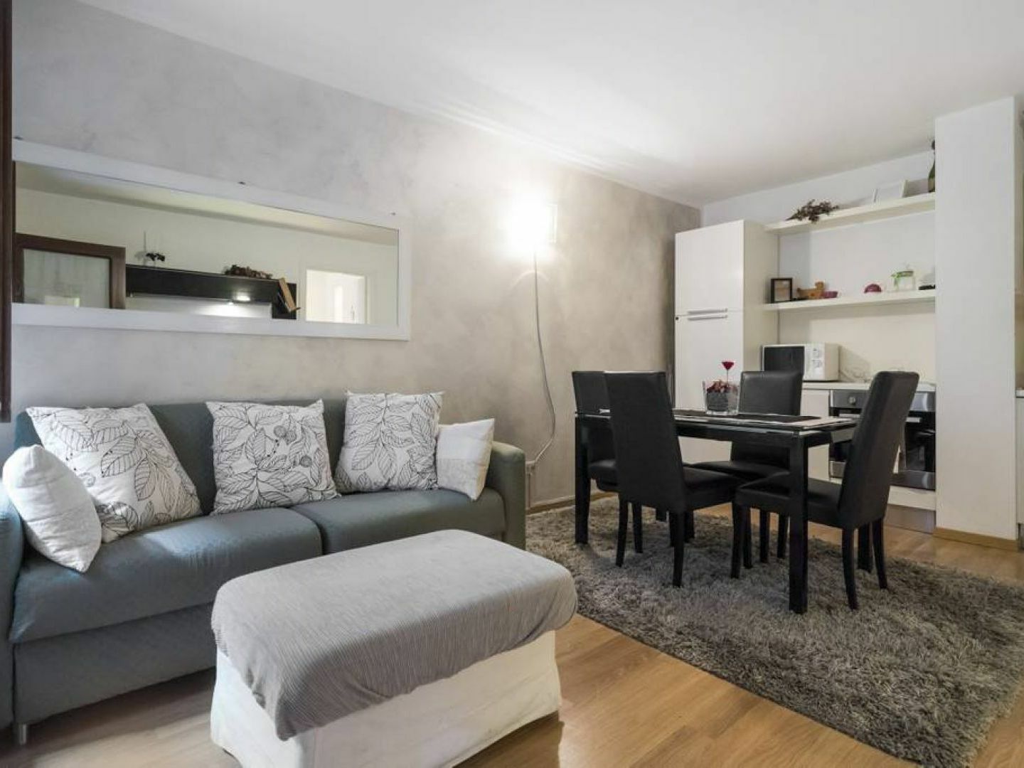 Cozy & Comfy Apt In Navigli Area ミラノ エクステリア 写真